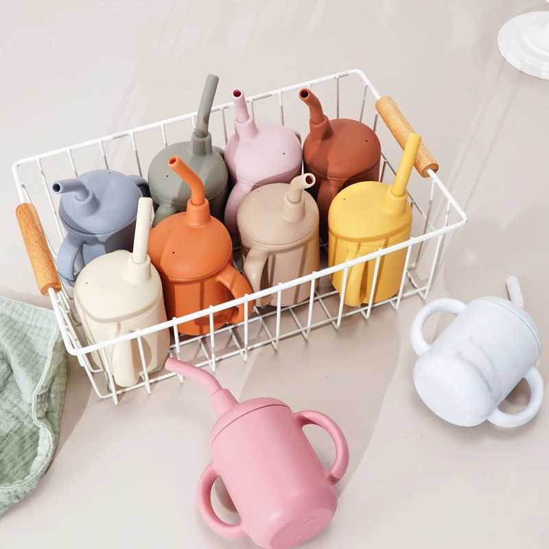 Portable Baby Feeding Cups Kids Learning Drinkware Liquid Feed Silicone Sippy Cups Leakproof Mug Toddlers Straw Water Bottle X250806