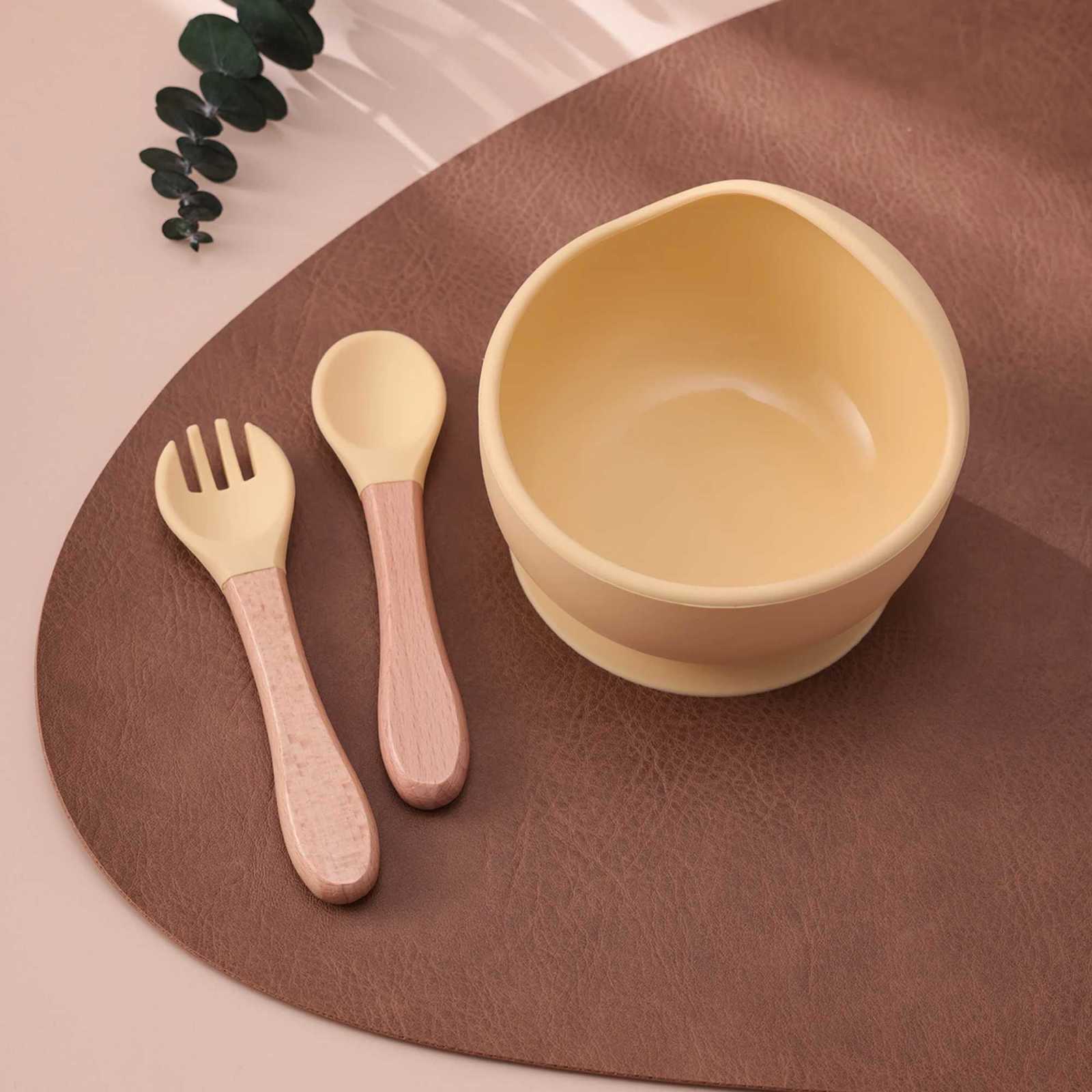 3PCS Silicone Baby Feeding Bowl Set BPA Free Suction Dishes Training Utensils With Wooden Spoon Fork Toddler Learning Tableware X250806