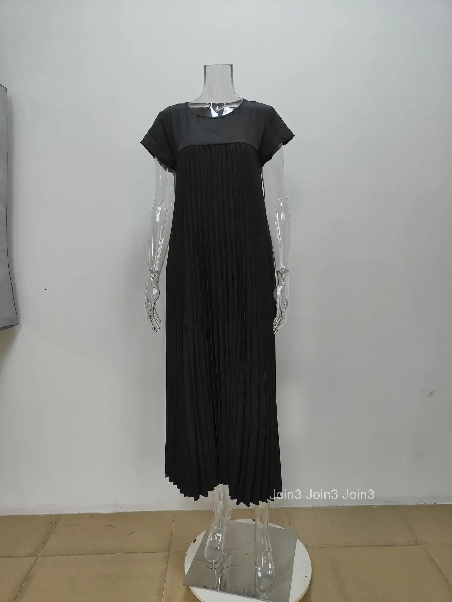 Women Pleated Simple Solid Colour Dress Elegant Maxi Dress with Side Pockets Breathable A-line Summer Commute Vacation Clothing