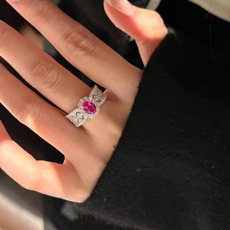 Hui Zhi Wing Jewelry New S Pure Silver 6*8 Pink Oval High-end Lace Fashion Ring for Women