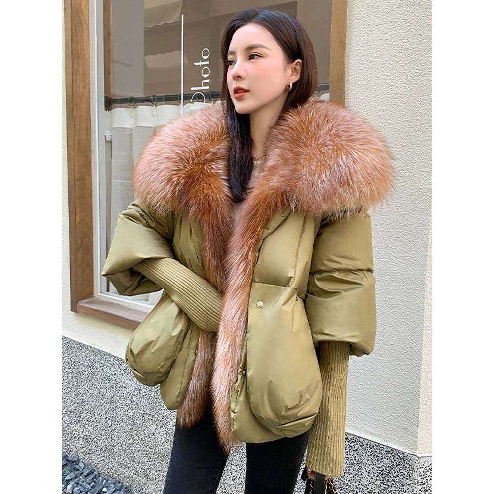 New Winter Jacket White Duck Down Coat With Knit Sleeve Fashion Women Coats Super Large Real Fur Collar 250806