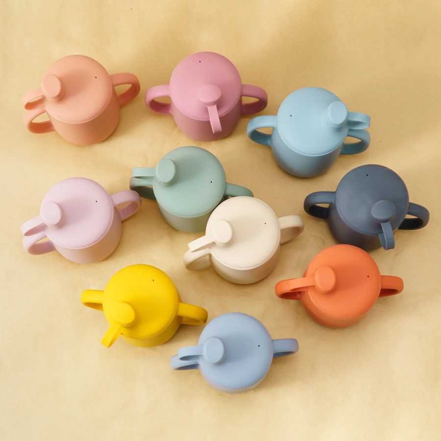 1PCS Kids Silicone Training Baby Sippy Cup Feeding for Children Drinking With Dust Lid Toddler Cups Water Bottle Baby Supplies X250806