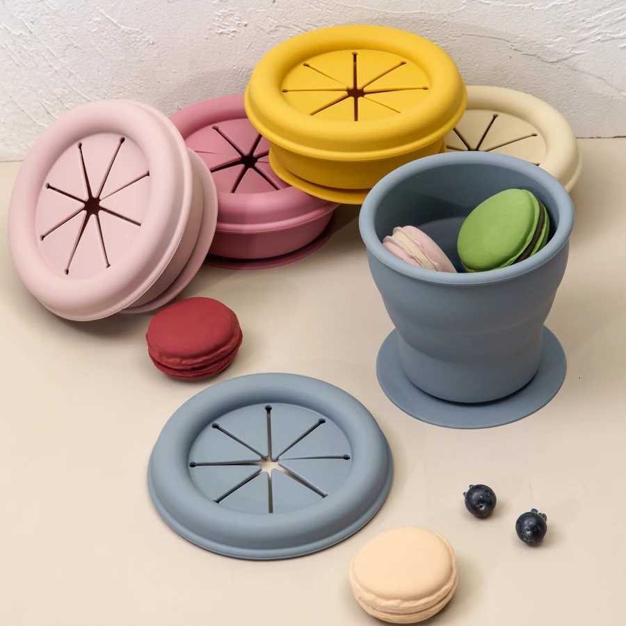 Portable Baby Soft Silicone Feeding Cups Drinkware Newborn Learning Cups Food Grade Snack Cup Container With Sucker Baby Supplies X250806