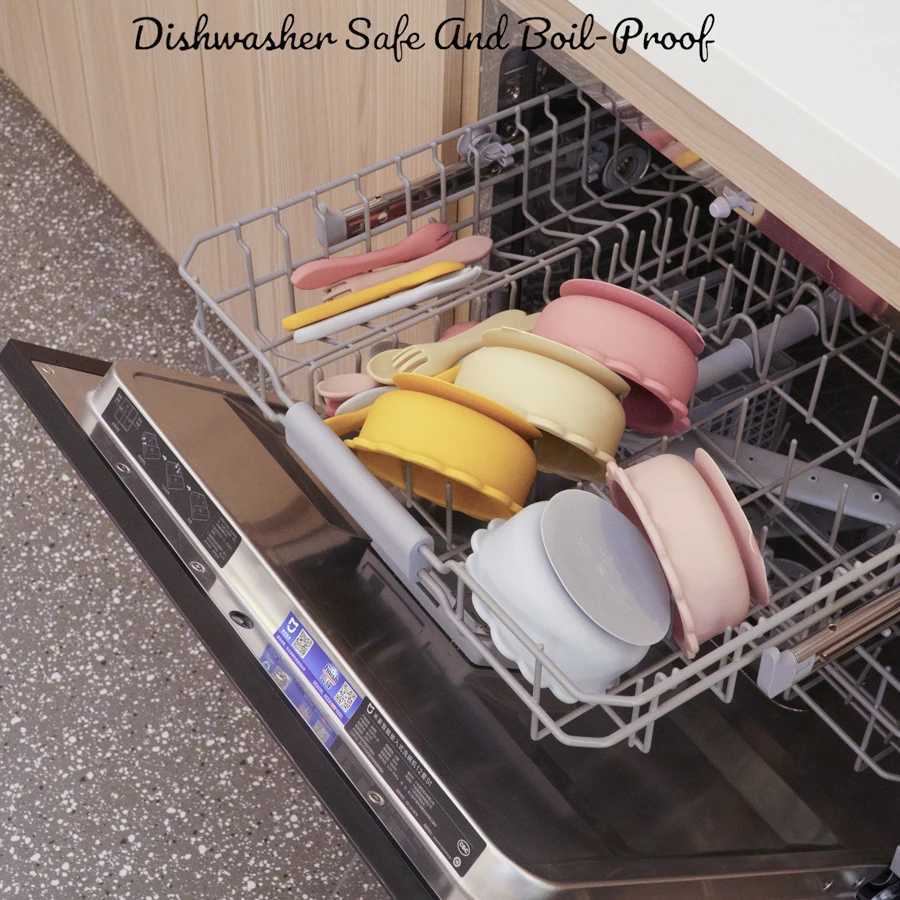 Color Kids Silicone Baby Feeding Bowl Silicone Dishes For Kids Waterproof Spoon Non-Slip Crockery Bowl Childrens Tableware X250806