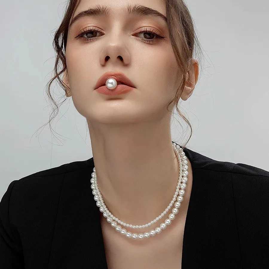 Stacked Wearing Double-layered Pearl Necklace Womens Simple Design Clavicle Chains Elegant Short Choker Jewelry for Party Y250805