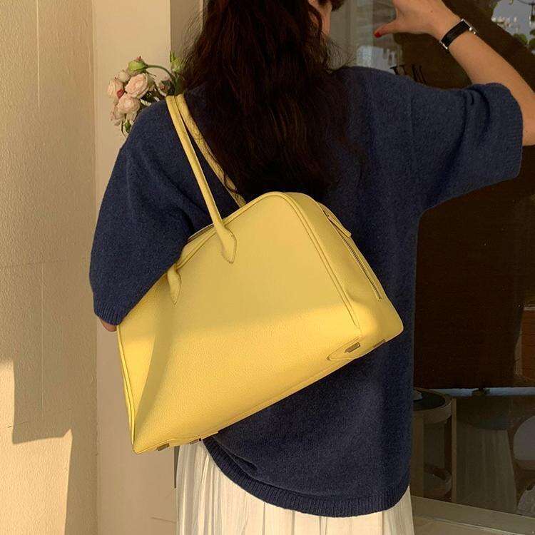 Designer Bag Tote bag Shoulder bag Yellow French Style Large Capacity For Women New Model Light Luxury Niche High End Feel Single Boston