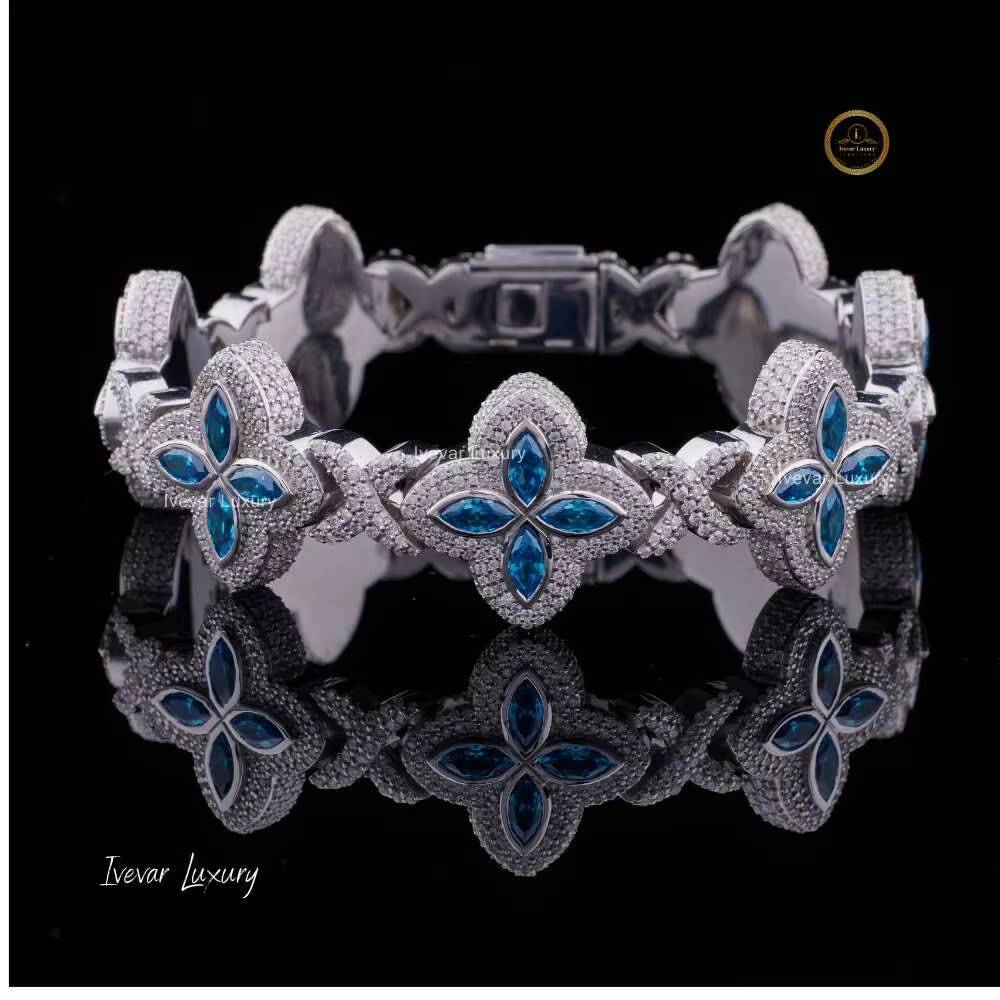 Hot Selling Fashion Hip Hop Jewelry 925 Sterling Silver Colored Moissanite Diamond Four Leaf Clover Infinity Link Bracelet