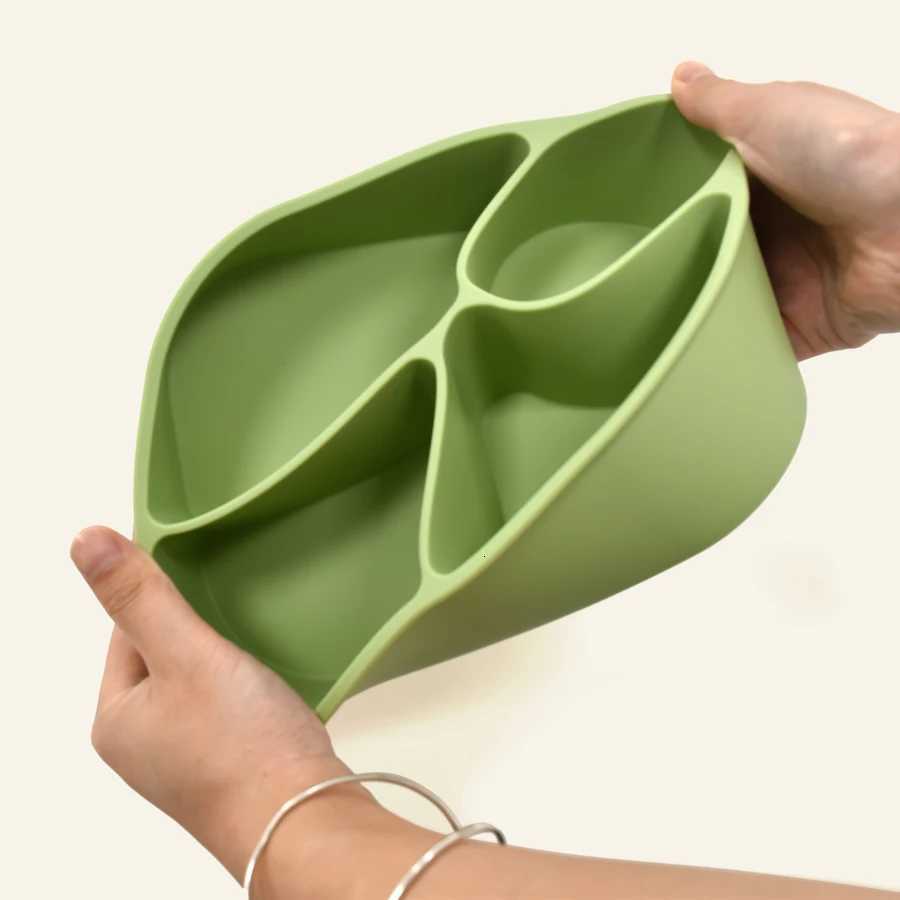 1PC Silicone Food Storage Box Portable Lunch Box For Food Dinnerware Food Container Feeding Bowl Lunchbox Childrens Tableware X250806