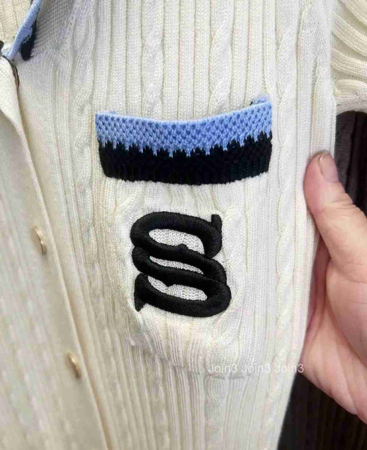 Summer Elegant Slim Knitted Long Dress Womens Letter Single Breasted Long Sleeved Designer Vintage Dresses White Autumn