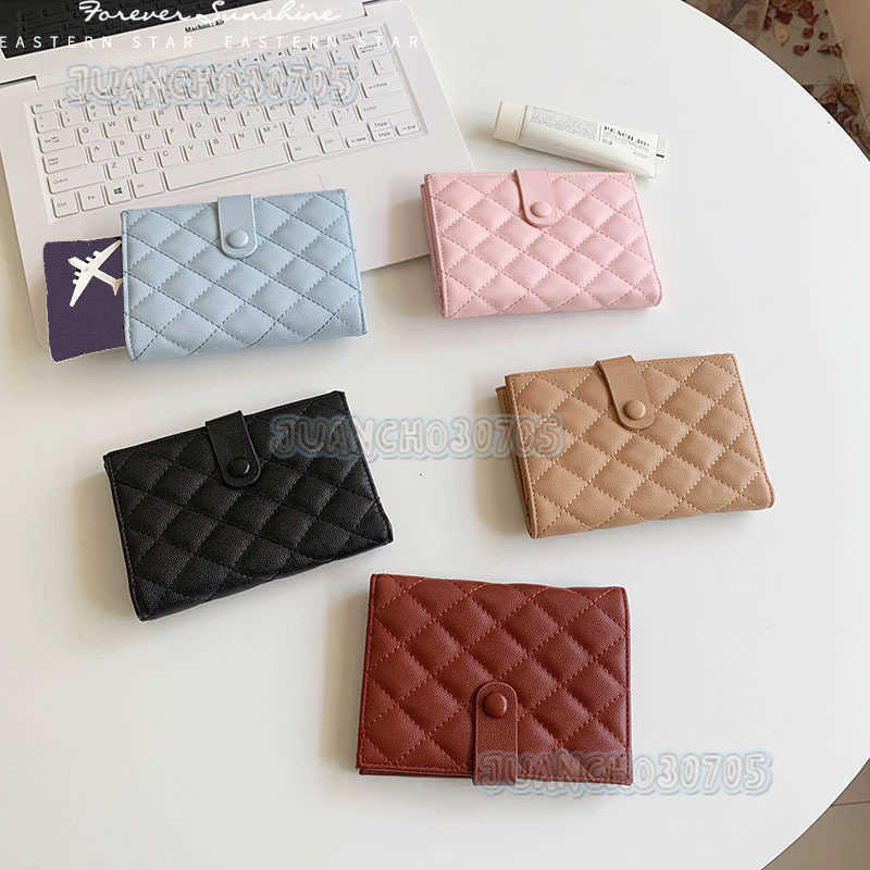 2025 New Caviar Leather Passport Holder Zipper Short Travel Passport Bag Multi-functional Document Organizer H250806