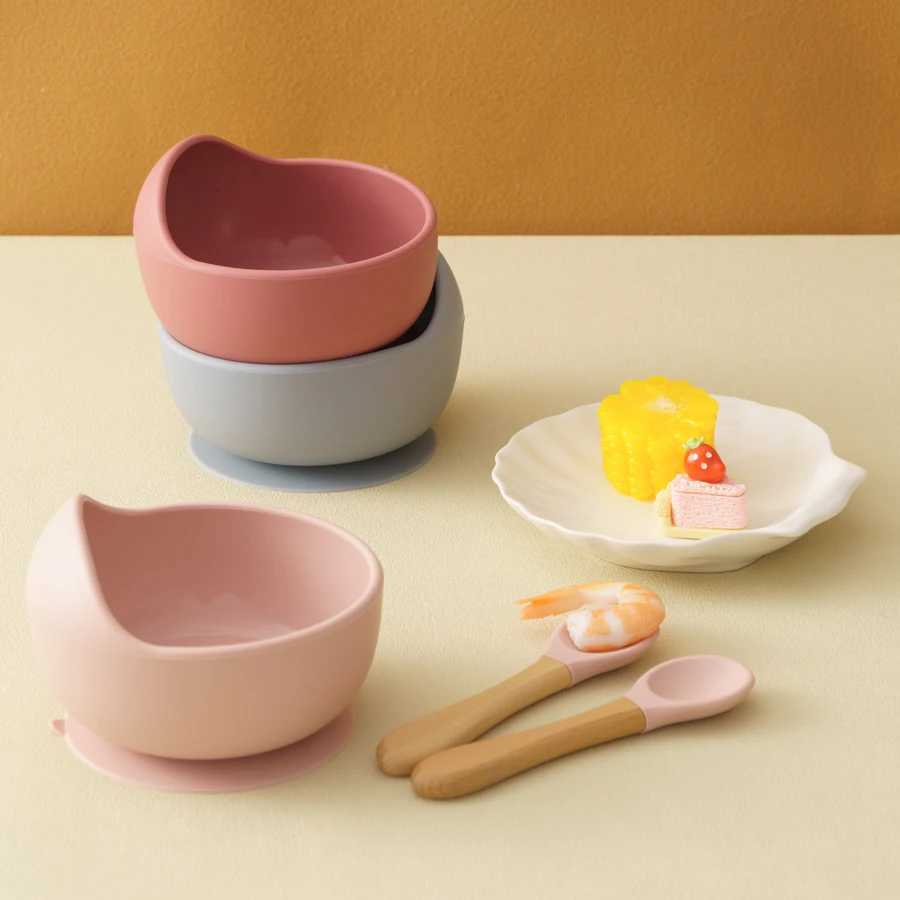 3PCS Food Grade Silicone Baby Feeding Bowl Set Solid Color Dishes Waterproof Feeding Bowl With Spoon Fork Children Tableware X250806