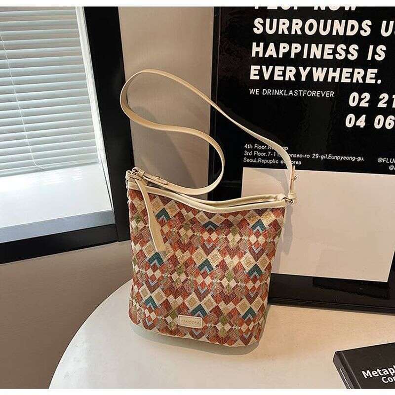 2025 New Collection, European and American Fashion Trendy Print Large Capacity women's Shoulder Bag