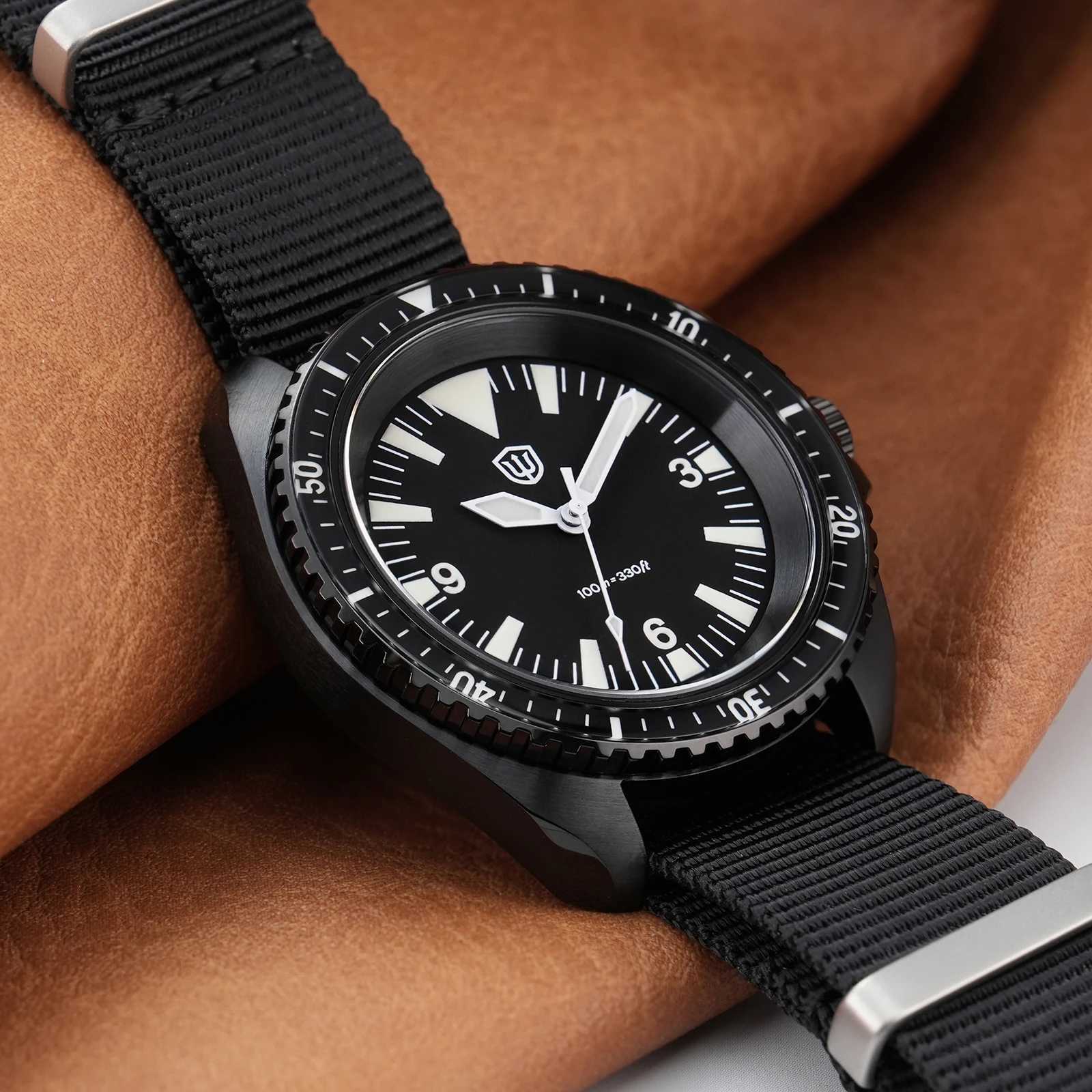 39mm Men Quartz VH31 Sweep Second Mens Stainless Steel Luminous Waterproof Wrist WD1980 V2 W250806