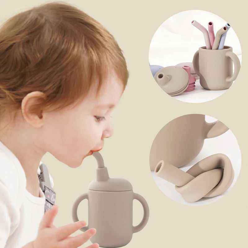 Portable Baby Feeding Cups Kids Learning Drinkware Liquid Feed Silicone Sippy Cups Leakproof Mug Toddlers Straw Water Bottle X250806