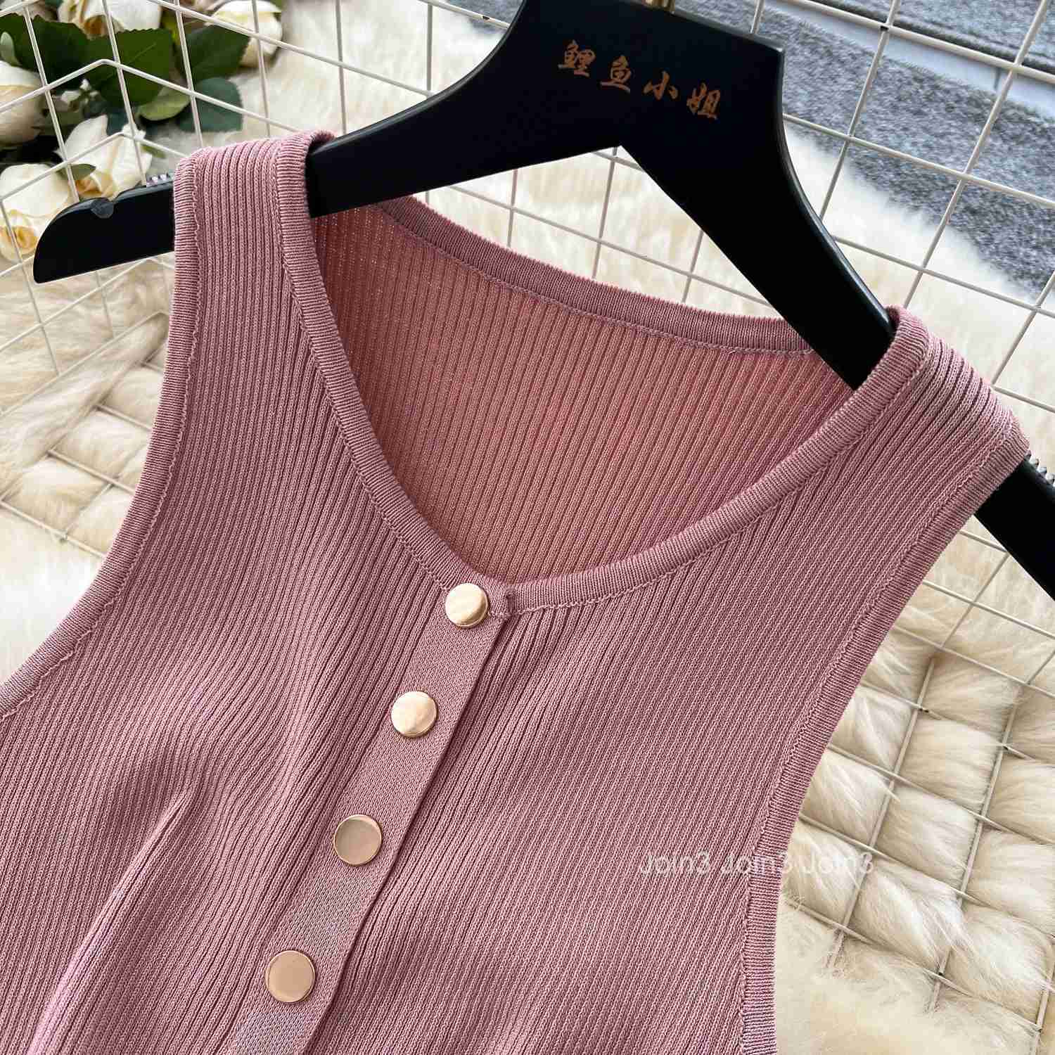 New Women Chic Fashion With Golden Buttons Knitted Midi Dress O Neck Sleeveless Female Dresses Vestidos Mujer