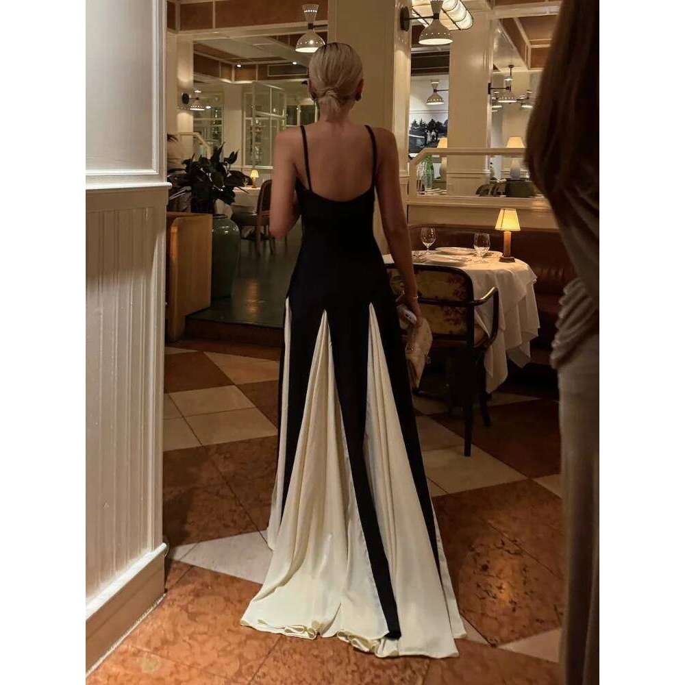 Designer Clothing 2025 Fashion Contrast Patchwork Pleated Sling Dress Elegant Backless Sleeveless Women High Waist Vestdio New Lady Slim Fit Party Gow