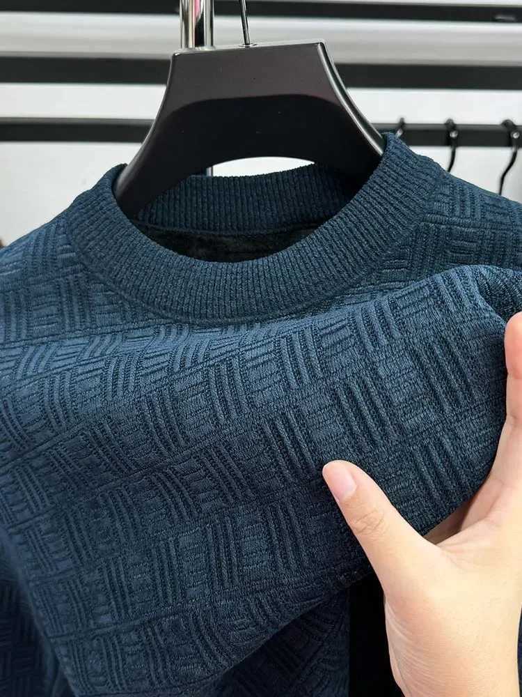High-Quality Luxury Autumn Winter Brand Men Round Neck Sweater Plush Fashion Casual Jacquard Designer Pullover New Knitwear Top W250806