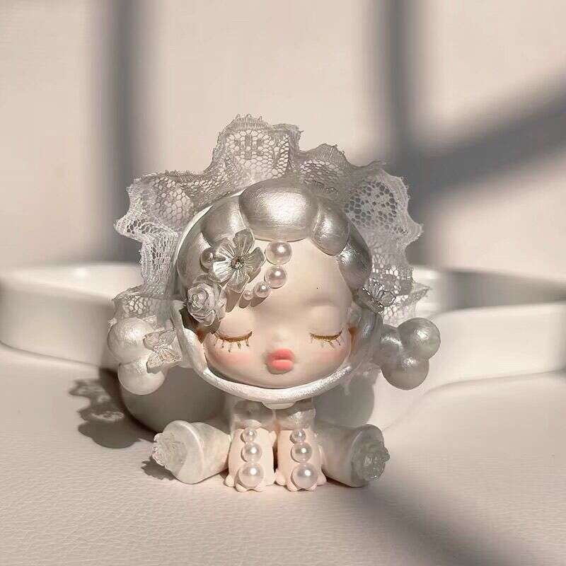 Aromatherapy Hanging piece High-End Bridal Freshener Perfume for Women Interior Car Mercedes Air Vent Decoration Ornament Diffuser Stone