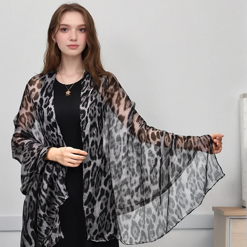 Trendy Leopard Print Cotton Shawl Wrap Woman Muslim Hijab Soft Pashmina Thin Scarf Femme Headband Neckscarf Stoles 250806
