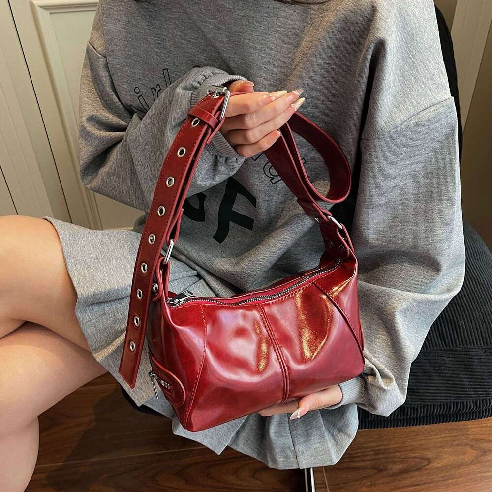 Designer Bag Tote bag Shoulder bag New Niche High End Oil Wax Leather Fashionable Stylish Dumpling Crossbody Underarm Women