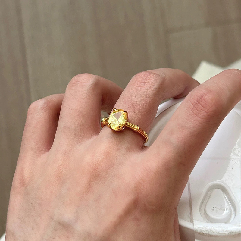 Hui Zhi Wing Jewelry S Silver Gold-Plated Oval 6*8mm Pigeon Egg Lucky Yellow mond for Women Simple Ring