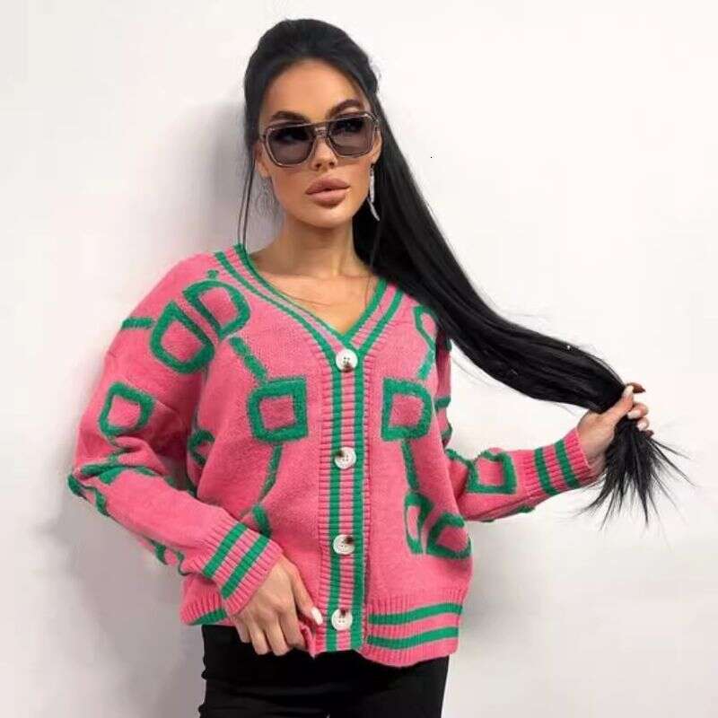 Women's Clothing Casual Color Contrast Letter Breasted Long Sleeved Knitted Sweater Cardigan Jacket