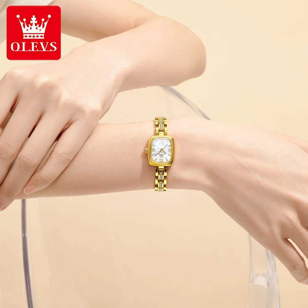 OLEVS Luxury Elegant 3695 Gold Womens es Classics Simple Versatile La Quartz Original Genuine Waterproof Wrist W250806