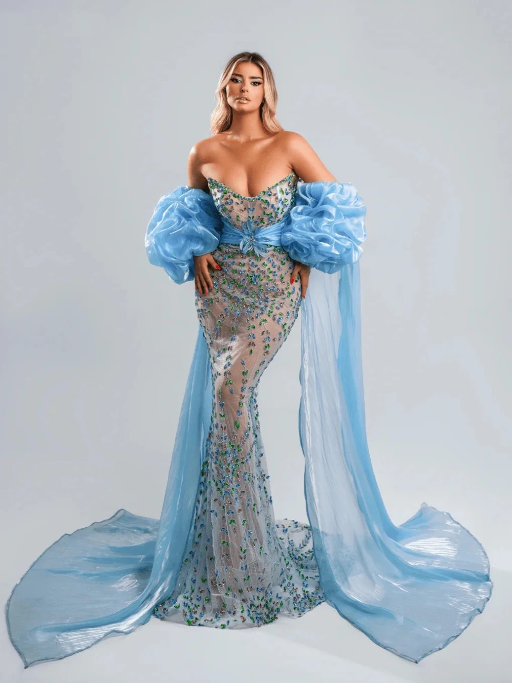 Gorgeous Crystal Evening Dresses Customized Sexy Beaded Strapless Prom Dress With Wraps Rhinestones Ruffle Party Gown