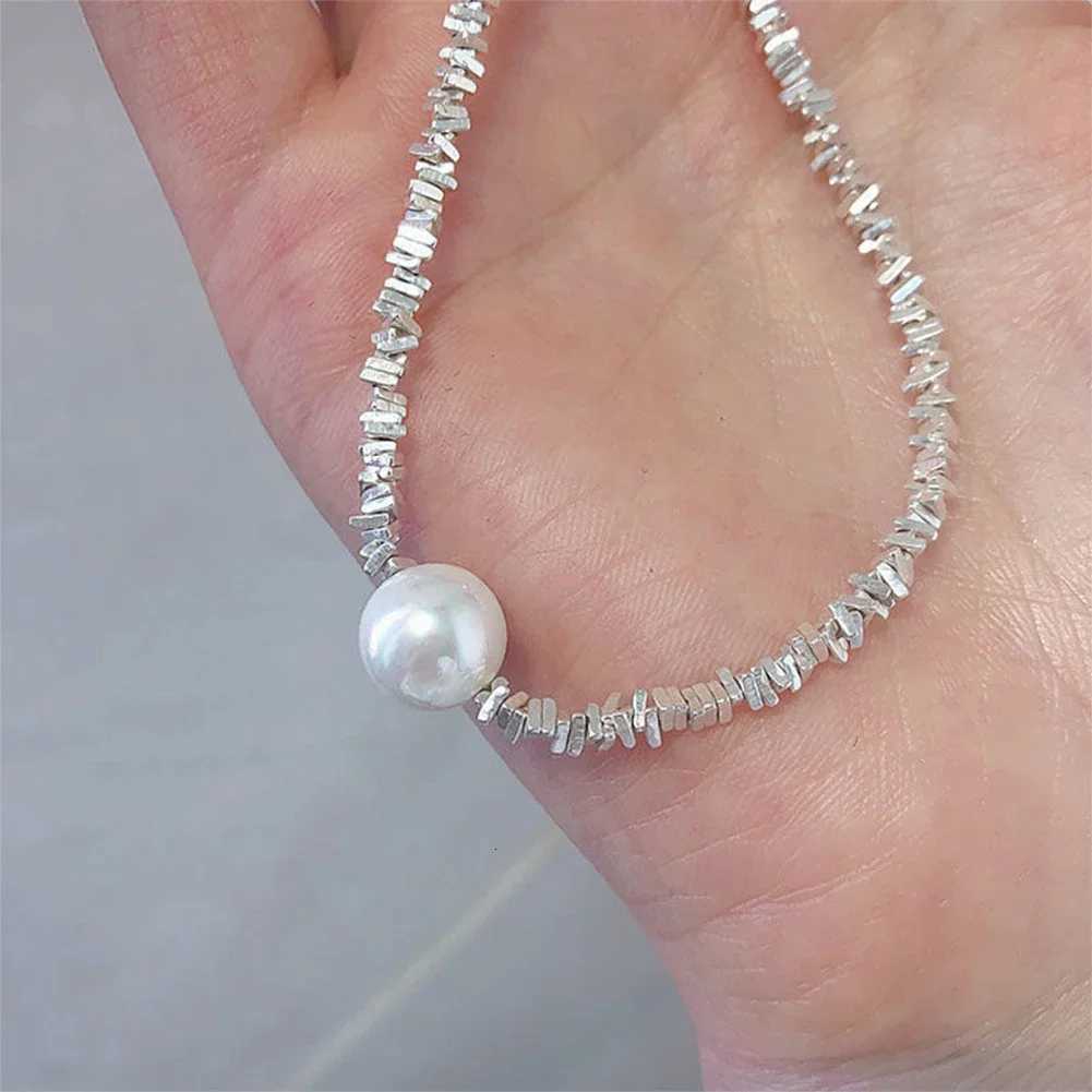 Shiny Silver Plated Single Simulated Pearl Necklace Simple Versatile Alloy Necklace Clavicle Chain Jewelry Accessory for Women Y250805