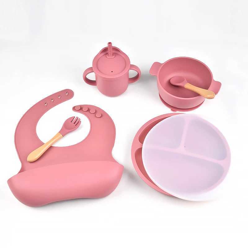 6pcs BPA Free Silicone Feeding Set Sucker Bowl Dishes Plate Straw Cup Spoon Forks Baby Bib For Childrens Tableware Easy Clean X250806