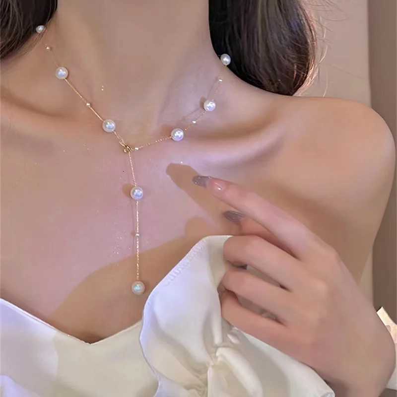 2025 New Simple Long Imitation Pearls Back Necklace for Women Sexy Tassel Pearl Harness Bikini Chest Chain Body Jewelry Mujer Y250805