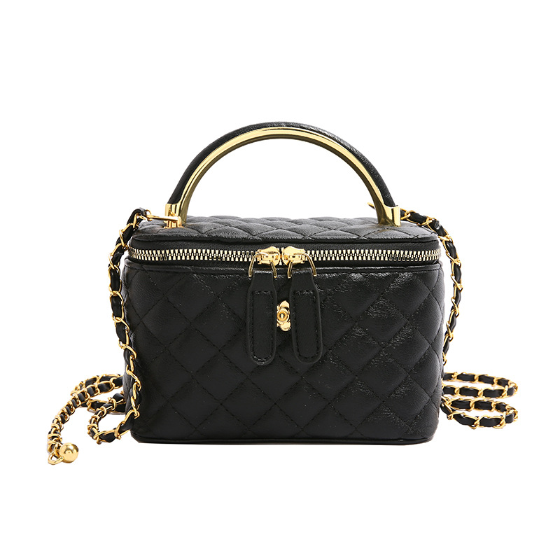 Free delivery designer women bag tote bag Large retro casual simple commuting bag hand-held single shoulder armpit bag