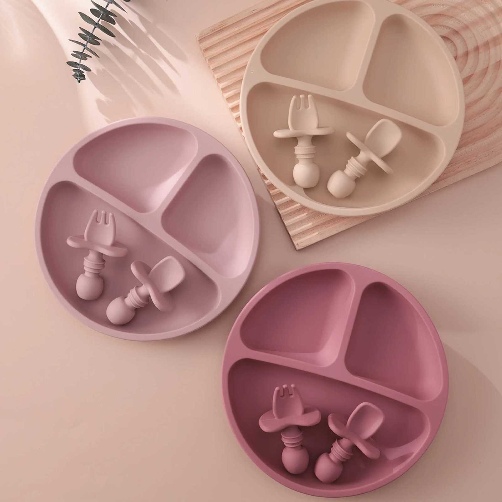 3PCS BPA Free Silicone Baby Plate with Suction Smile Face Dish Set Toddler Training Spoon Fork Kids Feeding Tableware X250806