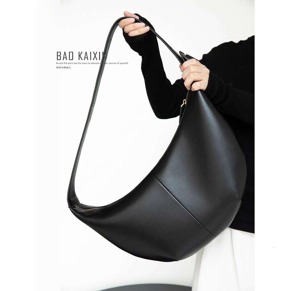 Designer Bag Tote bag Shoulder bag Niche Design Dumpling Underarm Commuter Handheld Crossbody Large Capacity Black