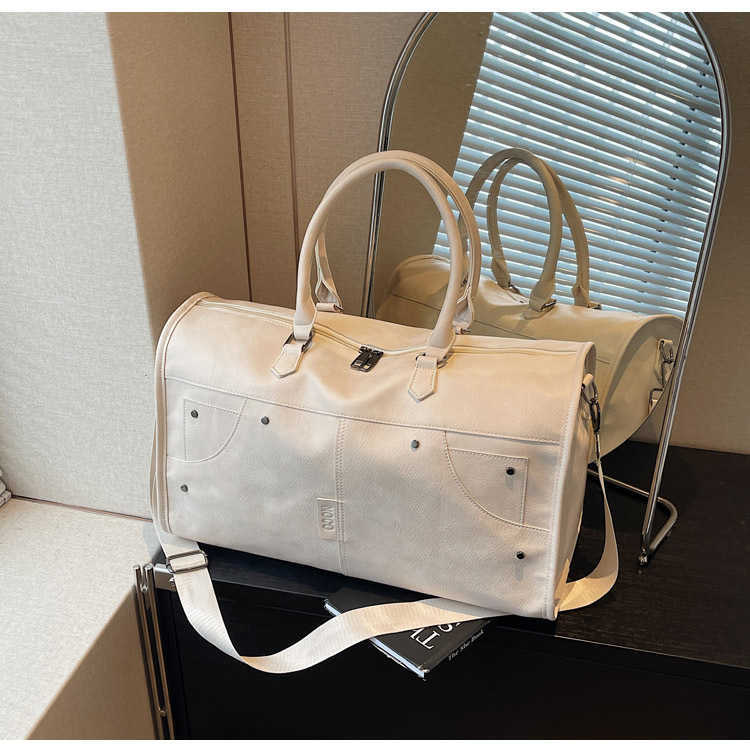 Pu Leather Travel Bag Cylinder Waterproof Handbag Large Capacity Airplane Luggage Bag Sports Fitness Bag 250815
