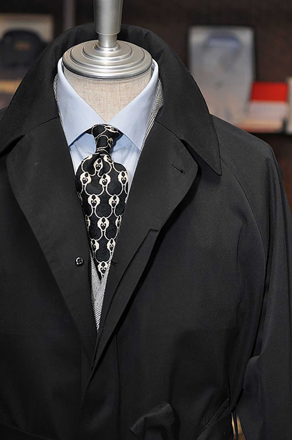 Vintage Men's Overcoat Double Breasted With Belt Coat Casual Business Formal Winter Warm Coat Customized