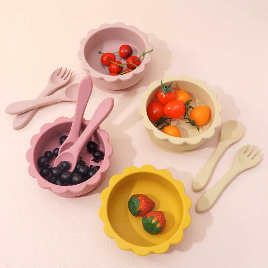 Color Kids Silicone Baby Feeding Bowl Silicone Dishes For Kids Waterproof Spoon Non-Slip Crockery Bowl Childrens Tableware X250806