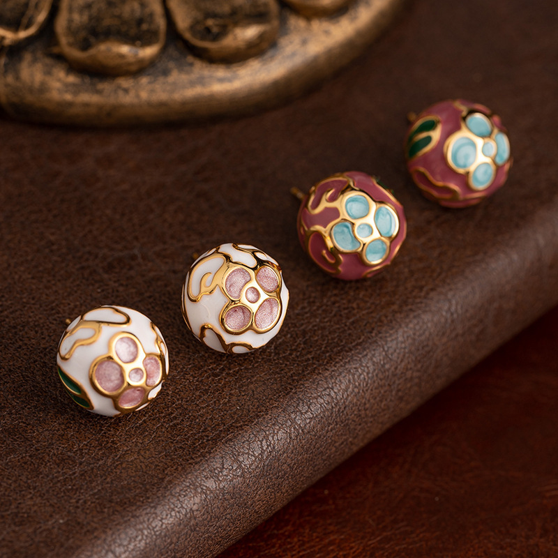 New Chinese National for Women Enamel Drop Glaze Flower Palace Style Stud Earrings Elegant Light High-end Feel