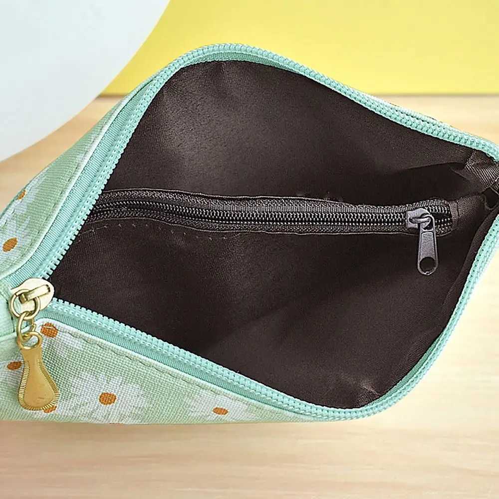 PU Leather Money Coin Purse Daisy Printed with Wrist Strap Holder Wear-Resistant Zipper Pocket PurseXJ250806