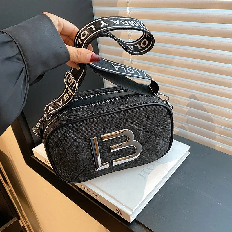 Elegant Crossbody Bag for Women Featuring Unique Letter and Large Capacity Casual Shopper 250806