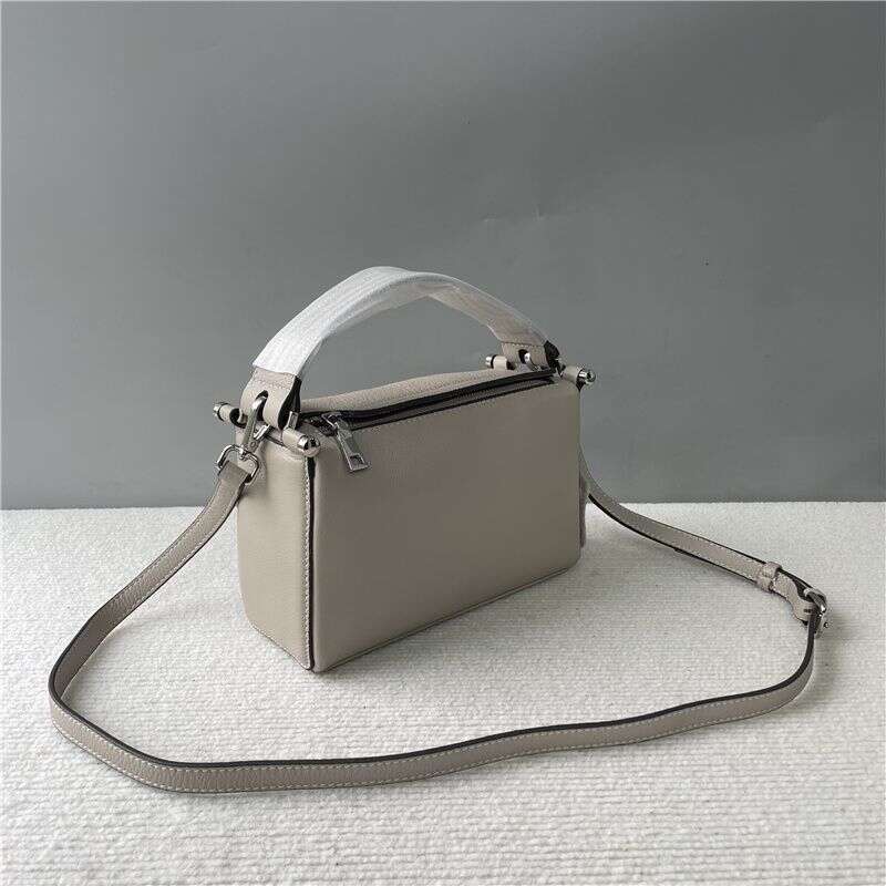 Designer Bag Tote Shoulder Bag Top Layer Cowhide Boston New Model Handheld Crossbody Women S Fashion Versatile Niche Commuting