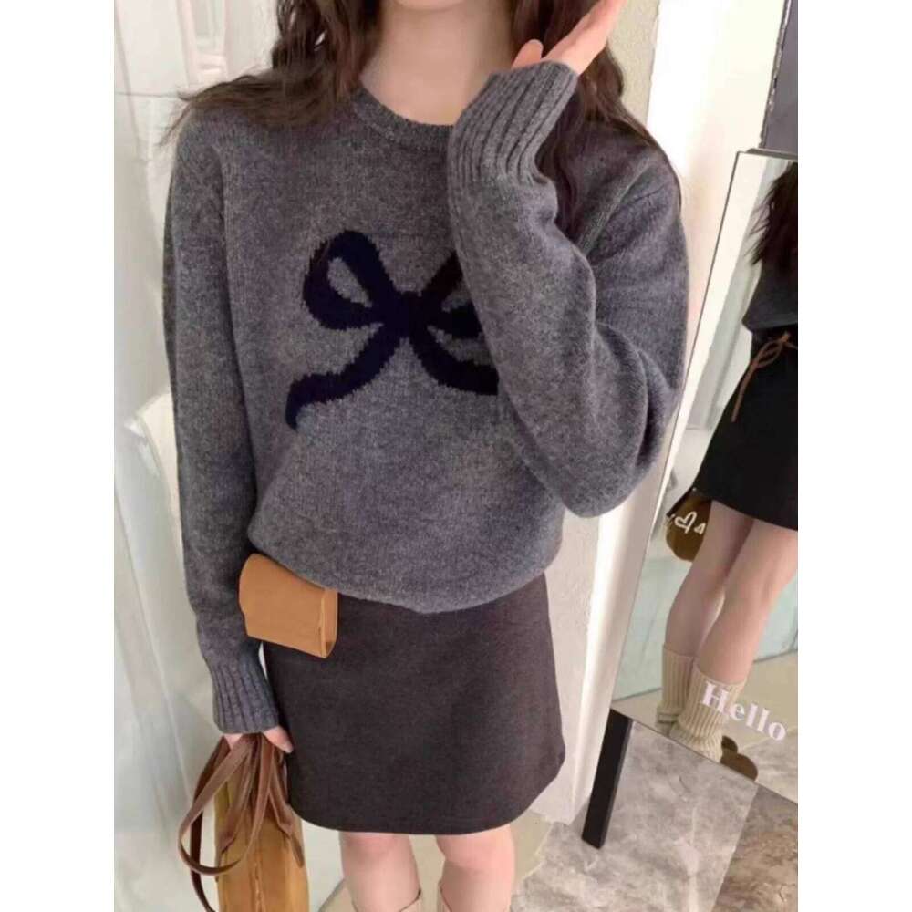 Foreign Style Bow Jacquard Pure Wool Long Sleeve Crew Neck Pullover Sweater Women's Loose Bottom Cashmere Knit Top 250806