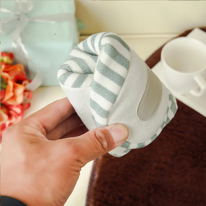 Sandals Women Men Warm Striped Home Slippers Women Indoors slip on Flats Cozy Winter House Shoes Woman Soft 250731