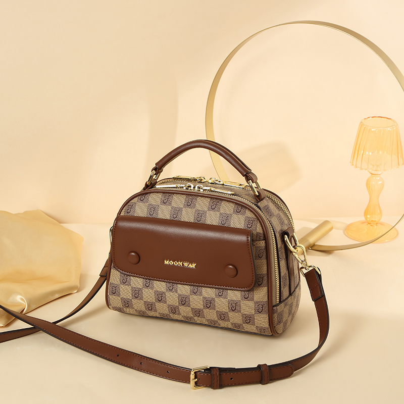 MKF Designer bag free shipping 2025 new fashionable temperament Boston bag high-end printed shoulder crossbody bag for women