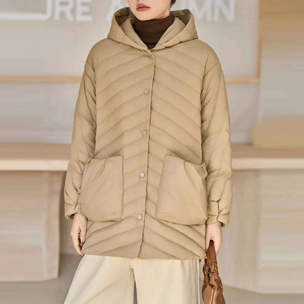 Designer Clothing 2025 Woman New Autumn Pockets Puffer Jacket Ultra Light Dropped Shoulder Sleeve White Duck Down Coat Spring Oversize