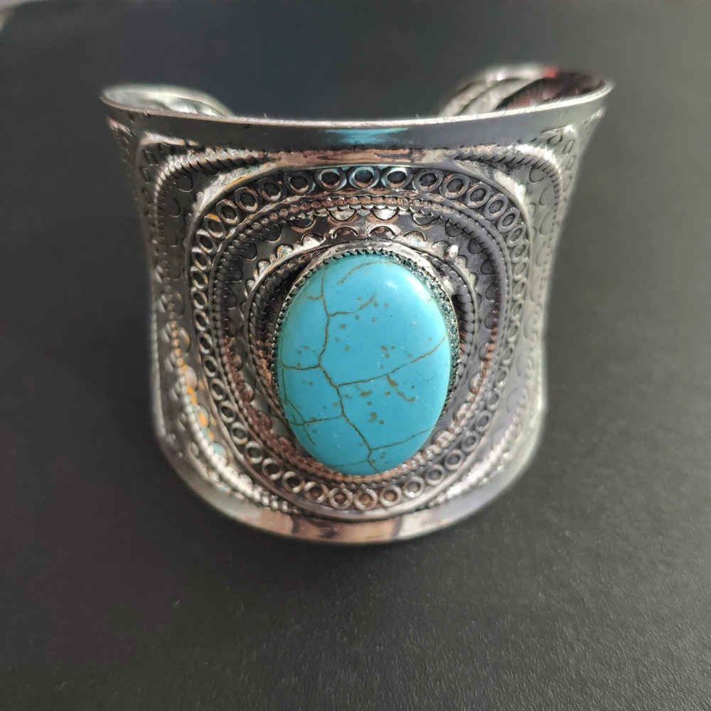Vintage Tibetan Big Turquoise Drop Crystal Cuff Bracelet for Women Boho Gypsy Tribal African Ethnic Mans Open Bangles Jewelry 250805