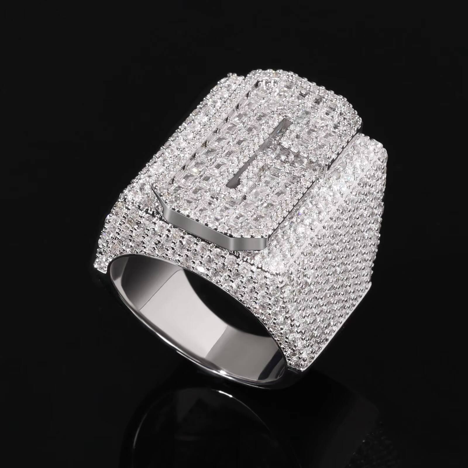 Luxury Square Custom Number Letter Brass With 18K Gold Plated Men Rings Full 5A Zircon Diamond Hip Hop Single Letter Ring