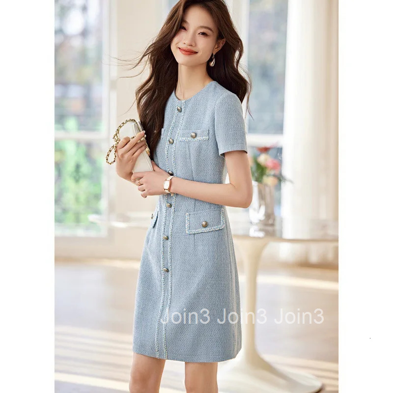 Women Summer New Exquisite Elegant Style Fragrant Round Neck Short Sleeved Dress