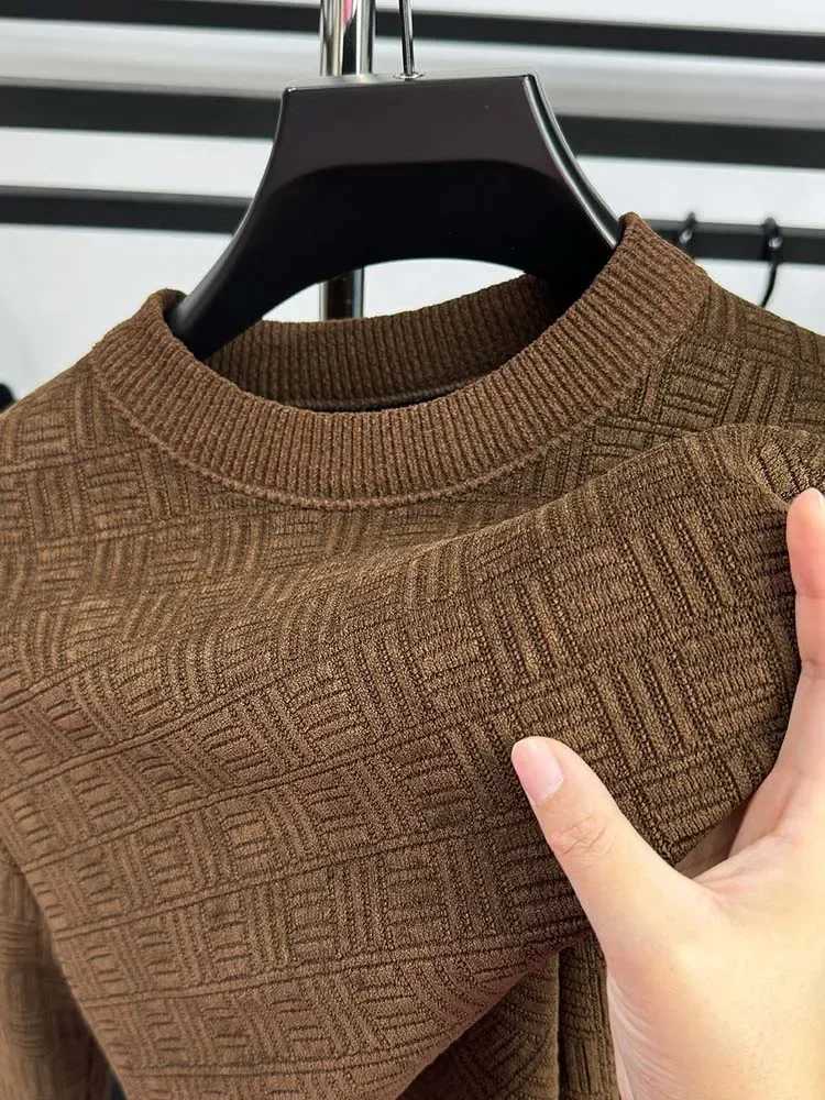 High-Quality Luxury Autumn Winter Brand Men Round Neck Sweater Plush Fashion Casual Jacquard Designer Pullover New Knitwear Top W250806