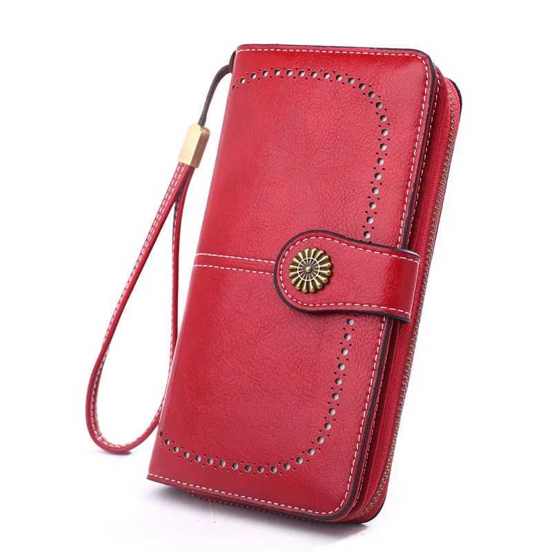 Fashionable New Hollow Out Coin Purse for Womens Oily Leather Phone Bag Long Zipper Handbag Coin Bag Triple Fold Ladies WalletXJ250806